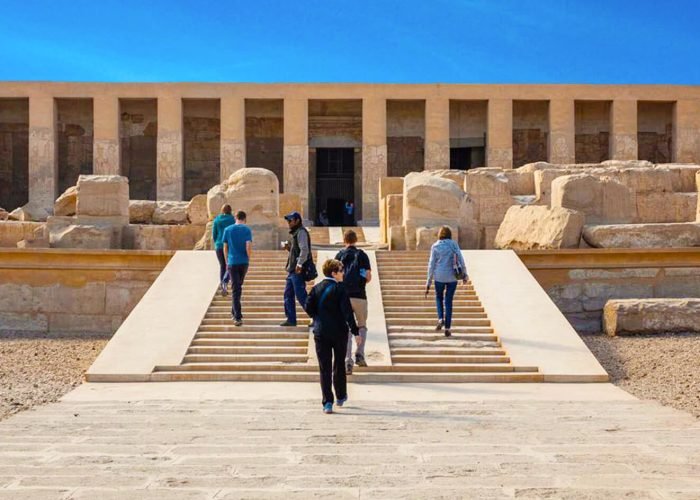 A-wonderful-picture-of-some-visitors-in-front-of-Abydos-Temple